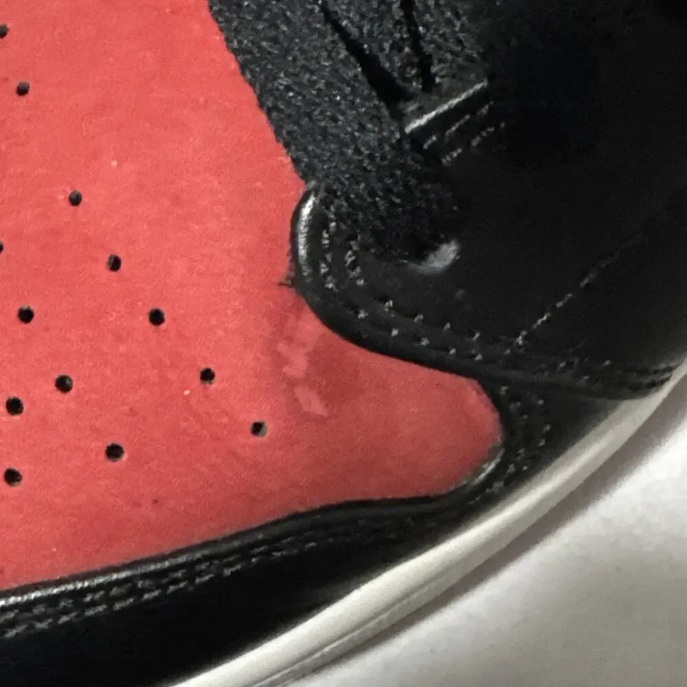 Air Jordan 1 Mid 